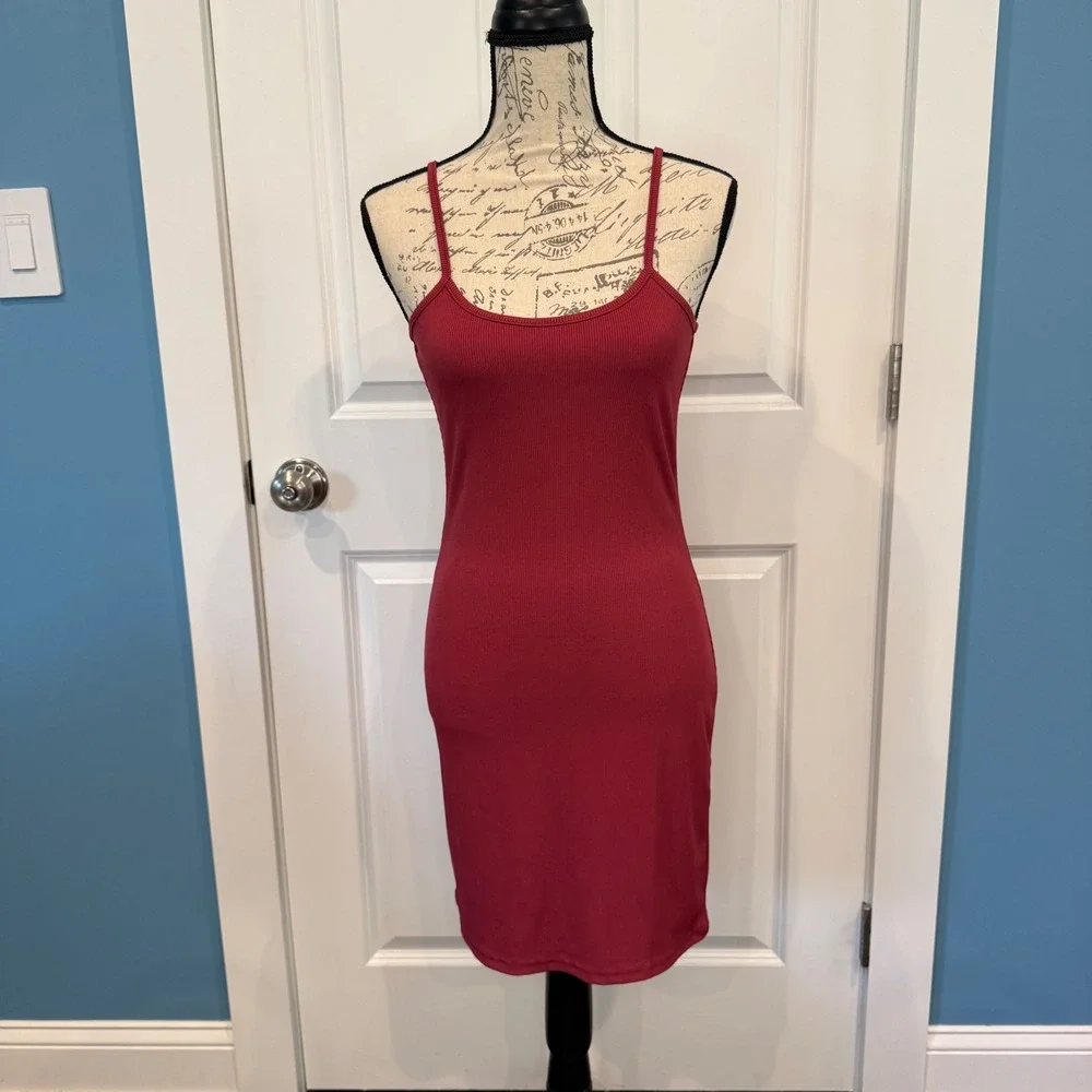 Ribbed Spaghetti Strap Bodycon Mini Dress‎ Dark Red Scoop Neck Size Small